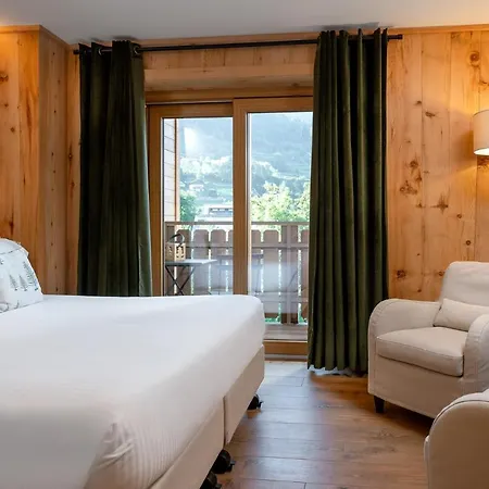 Hotel Dei Pini 4*