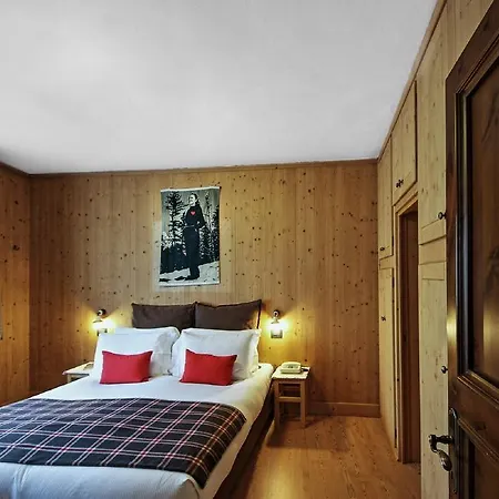 Dei Pini Hotel 4*