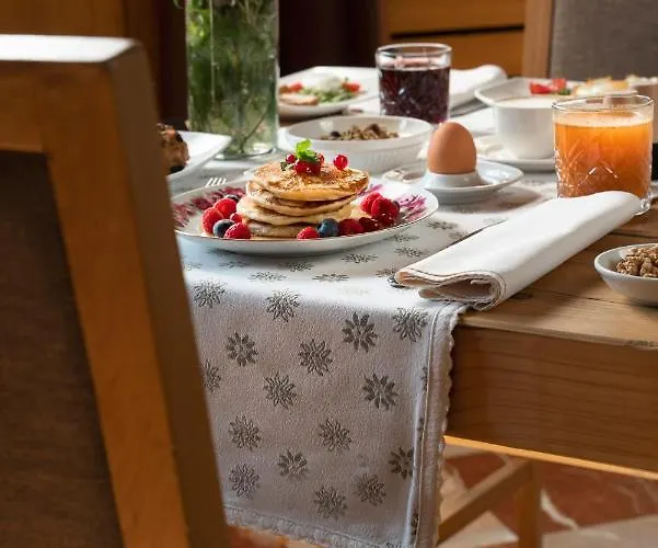 Dei Pini Hotel 4*