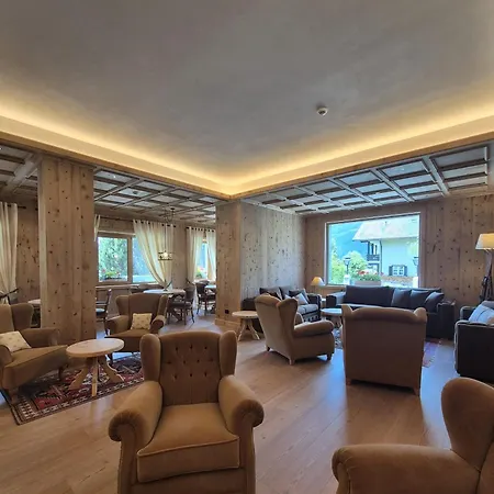 Dei Pini Hotel 4*