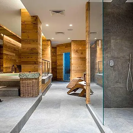Hotel Dei Pini Bormio