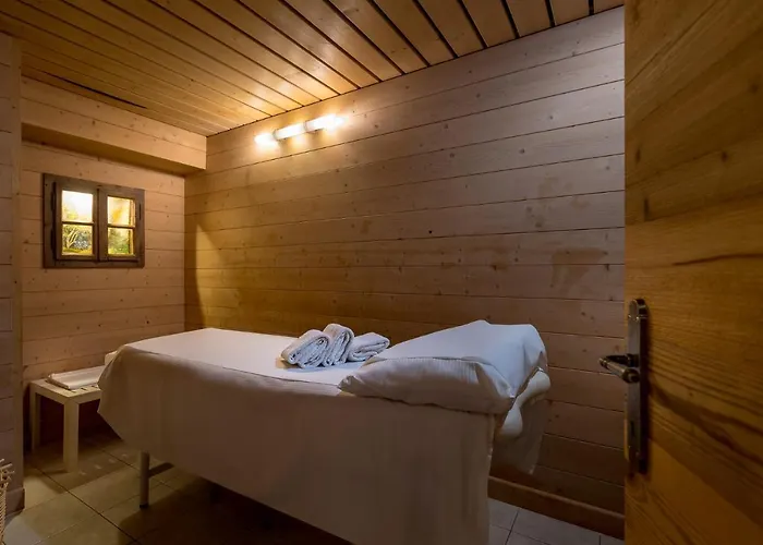 Dei Pini Hotel 4*